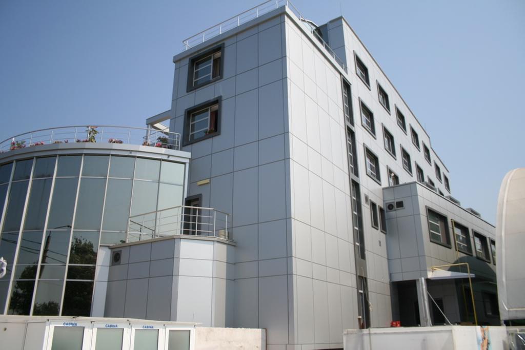Hotel Zytto By Razvan Rat Slatina  Eksteriør bilde