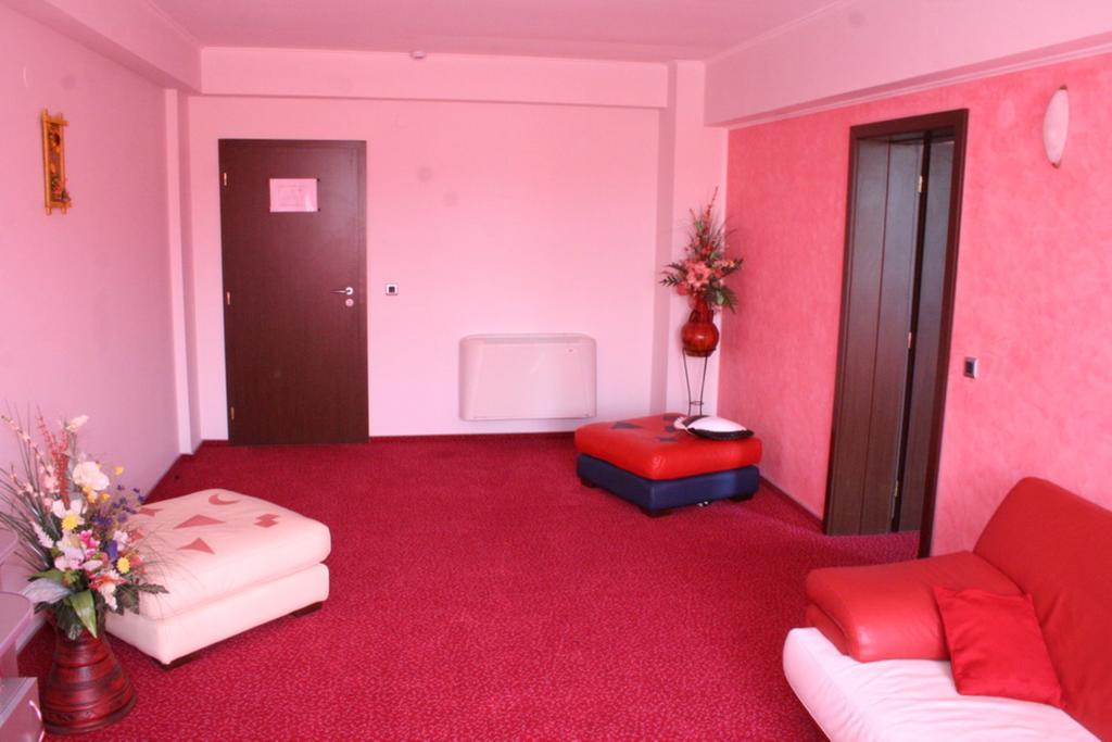Hotel Zytto By Razvan Rat Slatina  Rom bilde