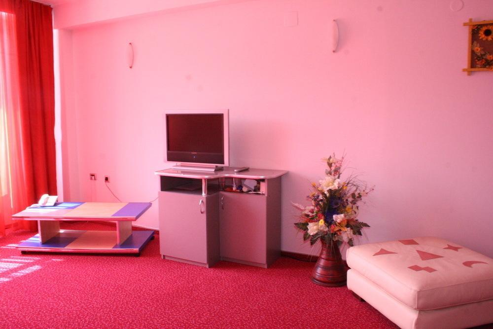 Hotel Zytto By Razvan Rat Slatina  Rom bilde
